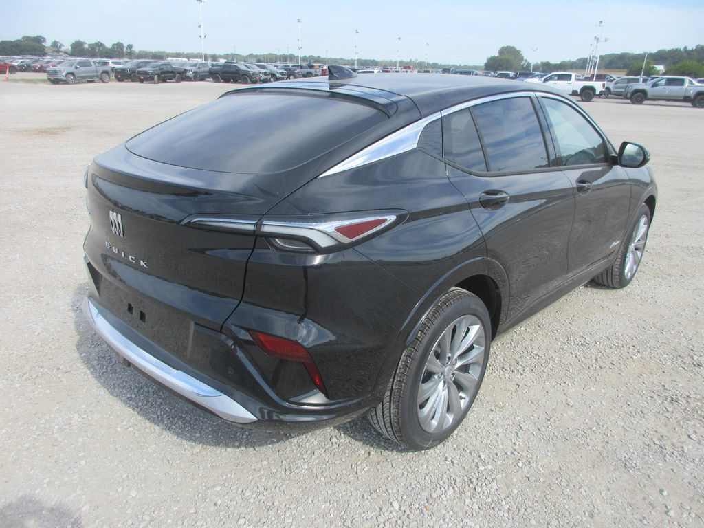New 2026 Buick Envista Avenir FWD image 4