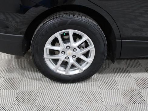 Used 2024 Chevrolet Equinox LT image 44