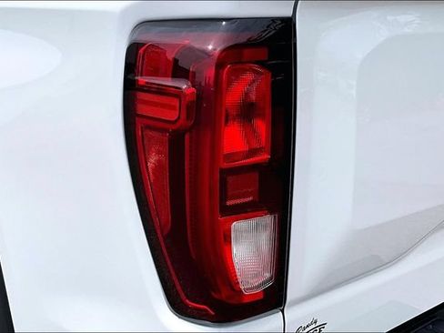 Certified 2019 GMC Sierra 1500 SLE w/ SLE Value Package AWD/4WD image 29