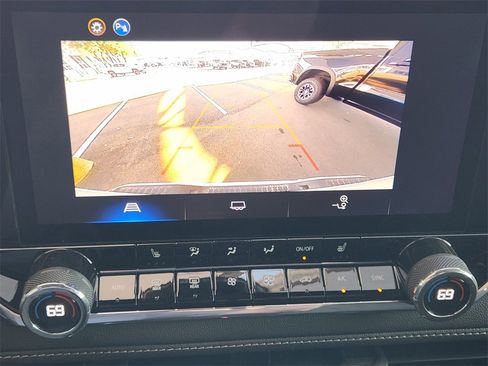 New 2026 Chevrolet Colorado LT image 14