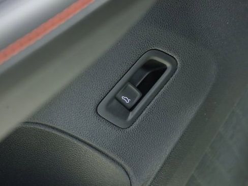 New 2026 Volkswagen Atlas Peak Edition AWD/4WD image 35