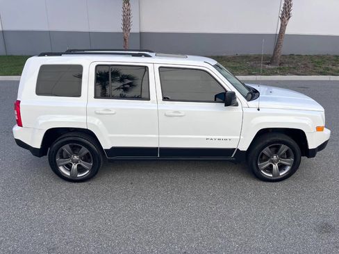 Used 2015 Jeep Patriot High Altitude AWD/4WD image 12