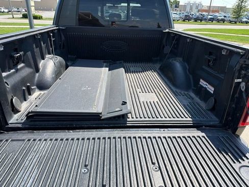 Used 2019 Ford F150 Lariat w/ Equipment Group 502A Luxury AWD/4WD image 5