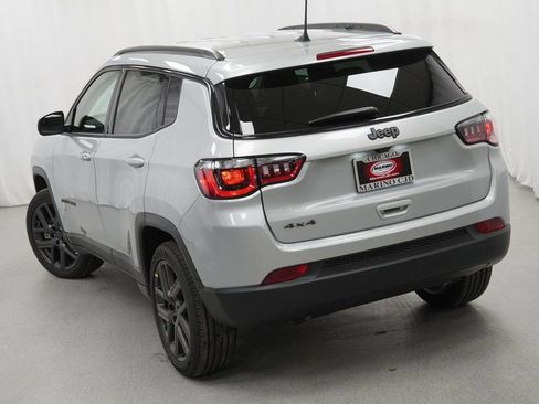 New 2026 Jeep Compass Latitude AWD/4WD image 12