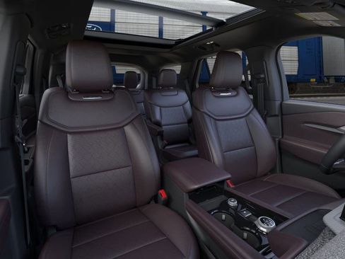 New 2025 Ford Explorer Platinum image 11