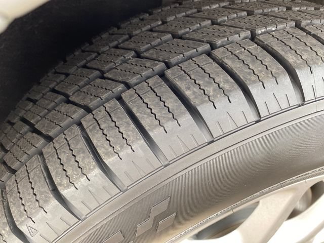 Used 2024 Chrysler Pacifica Touring-L FWD image 21