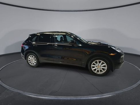 Used 2014 Porsche Cayenne AWD/4WD image 13