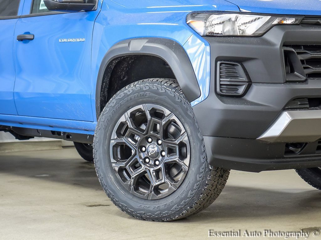 Used 2026 Chevrolet Colorado Trail Boss AWD/4WD image 4