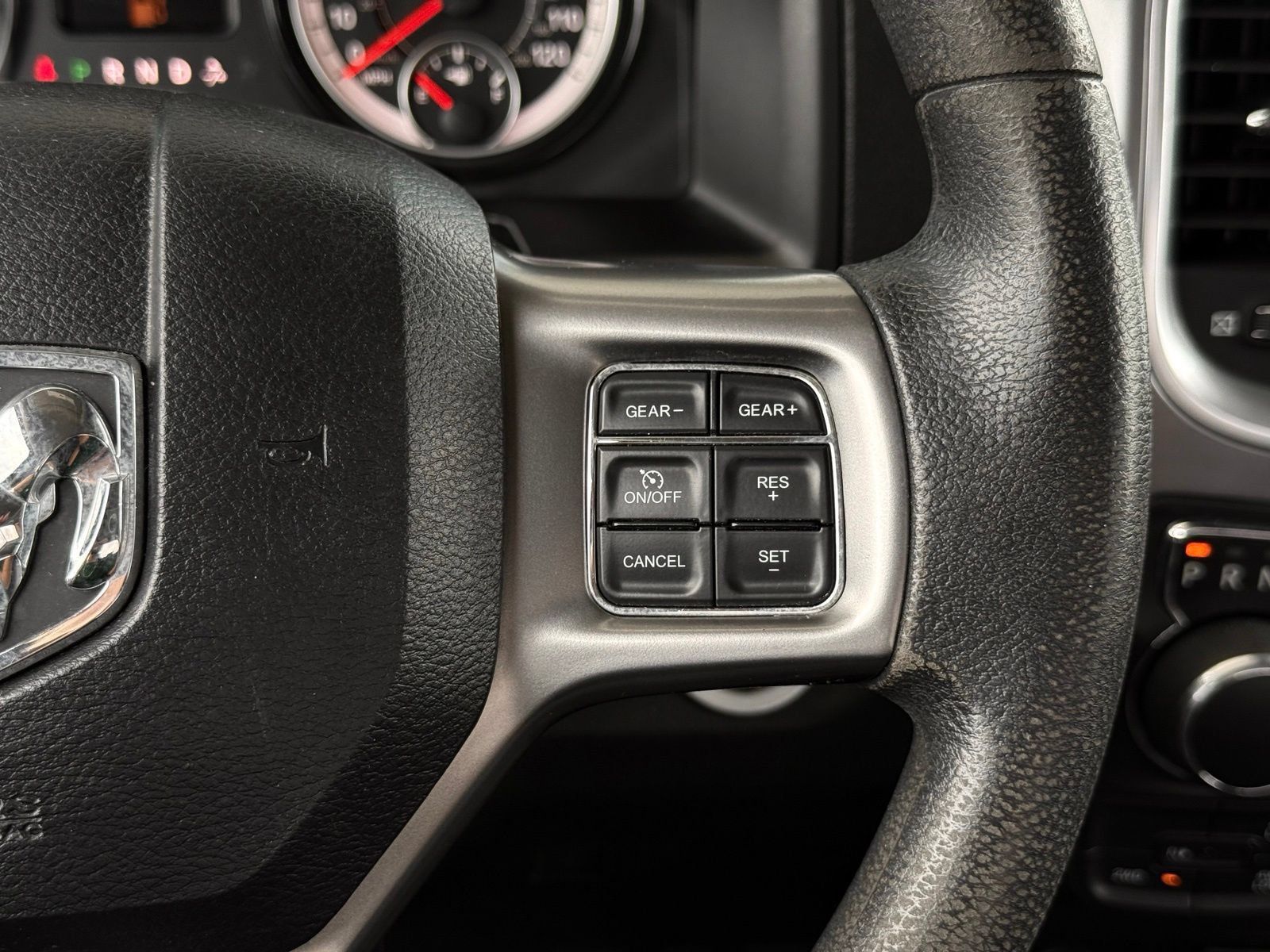 Used 2021 RAM 1500 Classic SLT AWD/4WD image 36