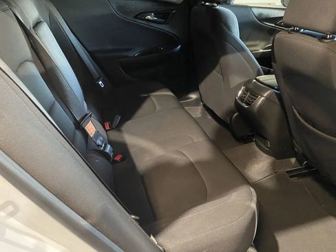 Used 2023 Chevrolet Malibu LT image 7