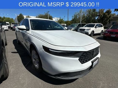 Used 2025 Honda Accord LX image 2