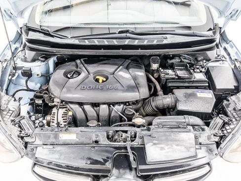 Used 2012 Hyundai Elantra Limited w/ Technology Pkg 5 FWD image 35