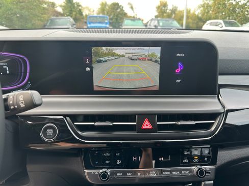 New 2026 Kia Seltos S image 40