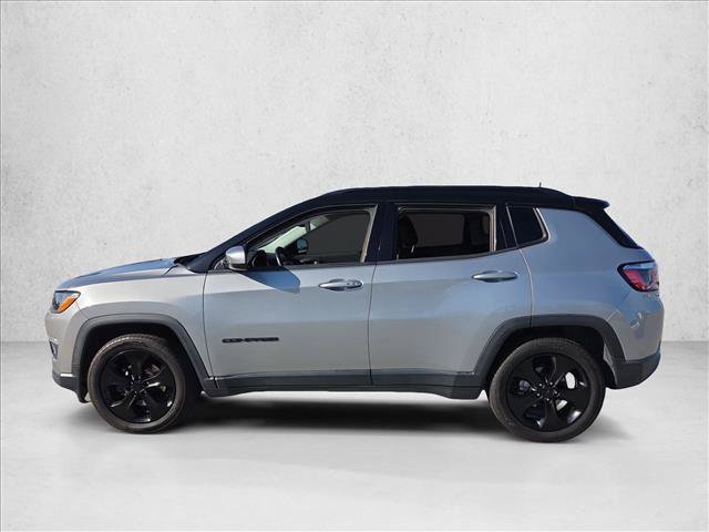 Used 2018 Jeep Compass Latitude w/ Popular Equipment Group FWD image 9