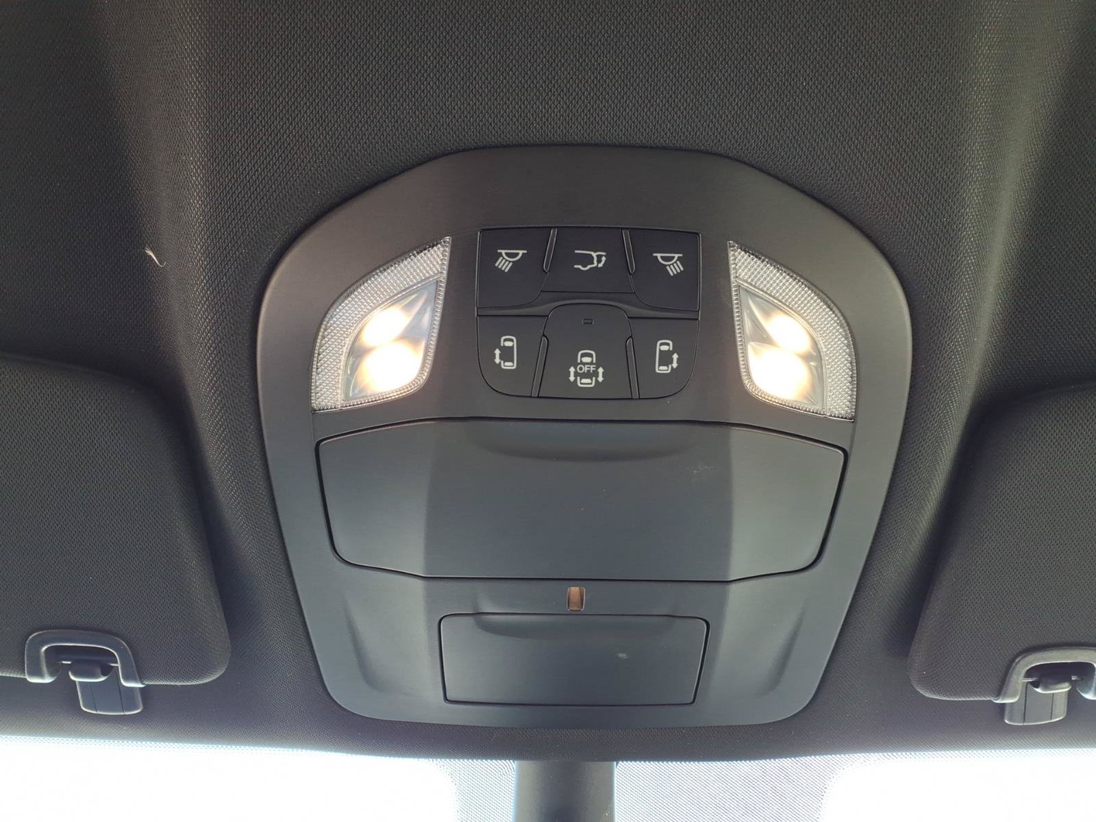 New 2027 Chrysler Pacifica Select AWD/4WD image 25