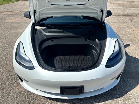 Used 2021 Tesla Model 3 Performance image 25