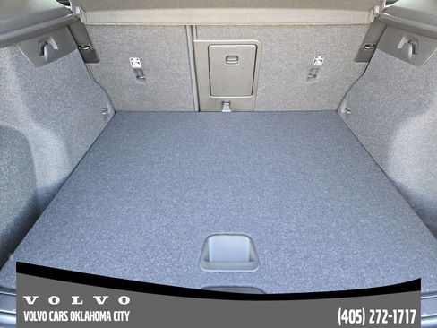 New 2026 Volvo XC40 B4 Core w/ Protection Package Premier image 31