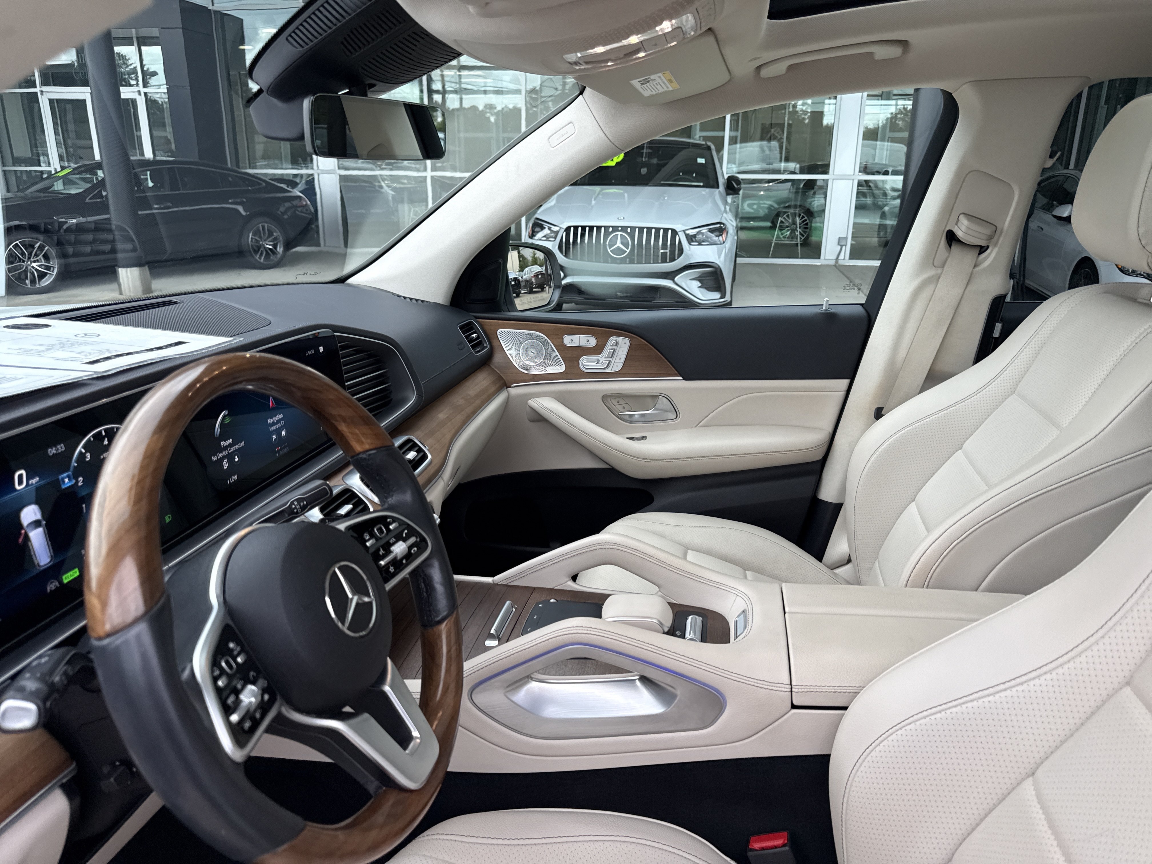 Certified 2022 Mercedes-Benz GLS 450 4MATIC image 21