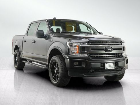 Used 2018 Ford F150 XLT w/ Equipment Group 302A Luxury AWD/4WD image 7