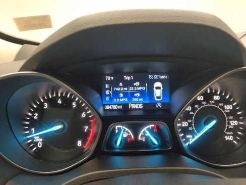 Used 2019 Ford Escape SEL FWD image 23