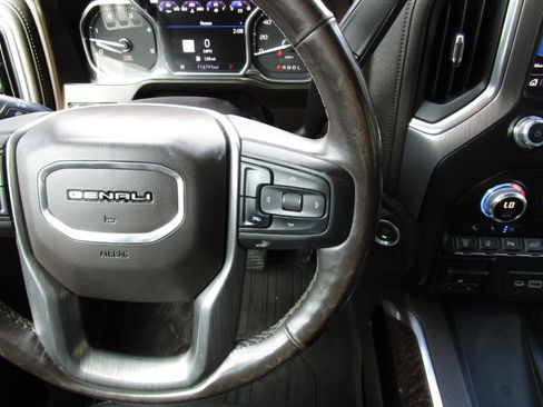 Used 2020 GMC Sierra 2500 Denali w/ Denali Ultimate Package AWD/4WD image 14