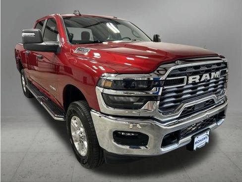 Used 2026 RAM 2500 Big Horn AWD/4WD image 9