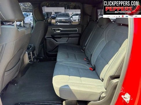 Used 2022 RAM 1500 Big Horn AWD/4WD image 11