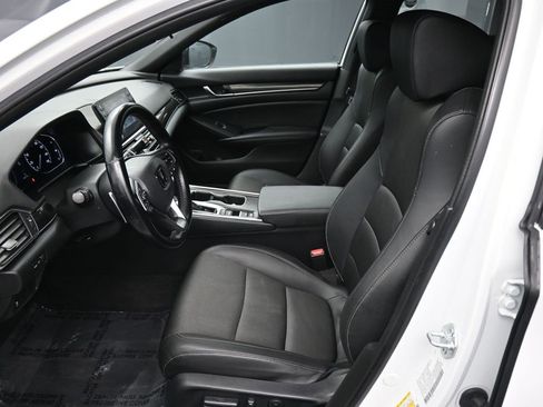 Certified 2022 Honda Accord Sport image 18