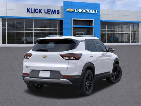 New 2026 Chevrolet TrailBlazer LT w/ Midnight Edition AWD/4WD image 4