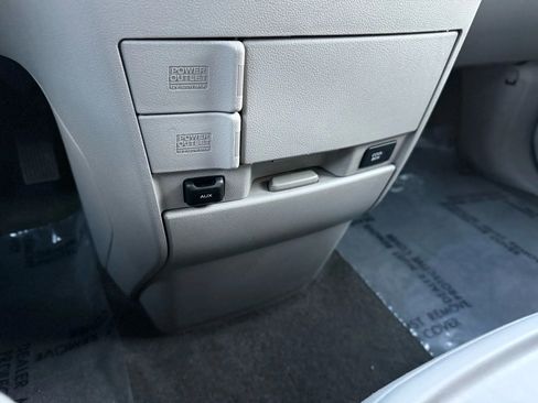 Used 2012 Honda Odyssey EX-L image 35