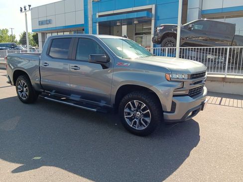 Used 2020 Chevrolet Silverado 1500 RST AWD/4WD image 7