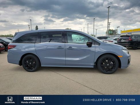 New 2026 Honda Odyssey Sport-L image 4