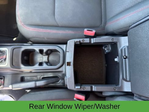 Used 2023 Jeep Wrangler Unlimited Rubicon AWD/4WD image 26