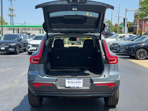 Certified 2023 Volvo XC40 B5 Plus w/ Driver Assist Package AWD/4WD image 5
