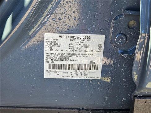 Used 2025 Ford Explorer ST image 28