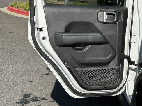 Used 2022 Jeep Wrangler Unlimited Rubicon 4xe w/ Steel Bumper Group image 23