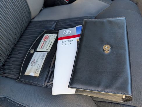 Used 2014 Toyota Tundra SR5 w/ SR5 Upgrade Package image 25