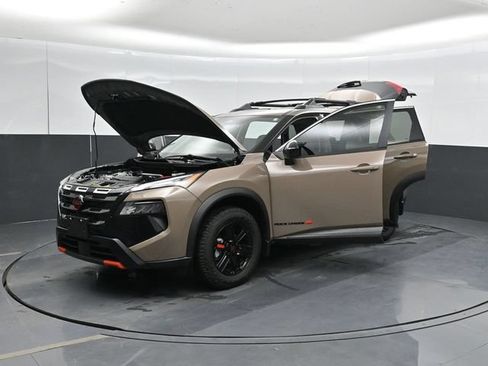 Used 2026 Nissan Rogue SV AWD/4WD image 58