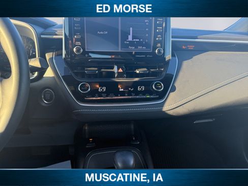 Used 2022 Toyota Corolla XSE image 11