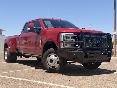 Used 2023 Ford F350 Lariat w/ Lariat Ultimate Package AWD/4WD image 1