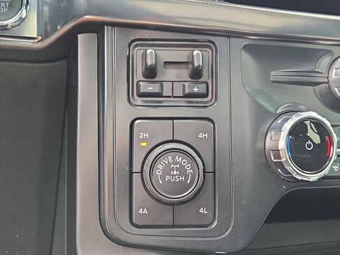 Certified 2025 Ford F150 Raptor AWD/4WD image 33