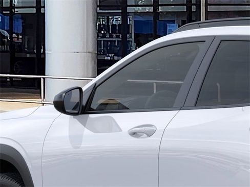 New 2026 Chevrolet Trax RS w/ Sunroof Package FWD image 12