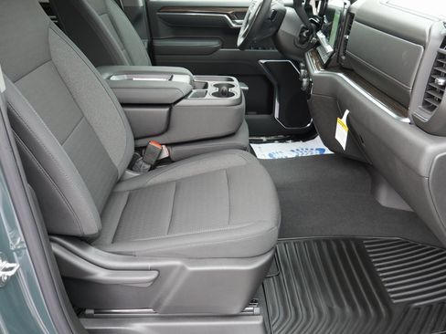 New 2026 Chevrolet Silverado 1500 LT image 21