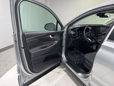 Used 2023 Hyundai Santa Fe SE AWD/4WD image 6