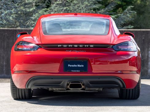 Certified 2025 Porsche 718 Cayman image 10