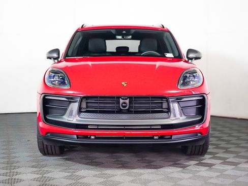 New 2026 Porsche Macan Turbo image 7