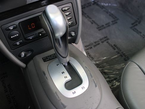 Used 2003 Porsche 911 Cabriolet image 21