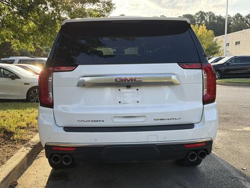 Used 2023 GMC Yukon Denali RWD image 4