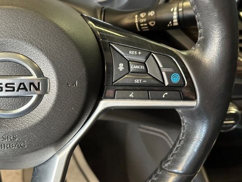Used 2022 Nissan Altima 2.5 SL FWD image 11