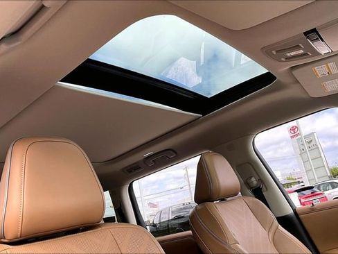 Used 2026 INFINITI QX80 Luxe w/ Cargo Package RWD image 22